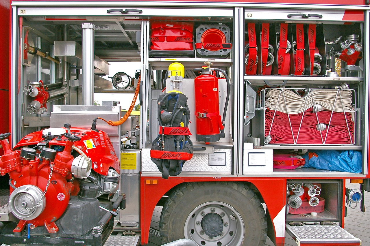 Feuerwehr Fahrzeug Material Sybos Feuerwehrverwaltung Artikelbild